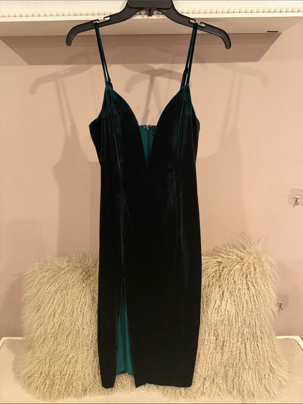 NBD Deep Emerald Velvet Spaghetti Strap Midi Dress